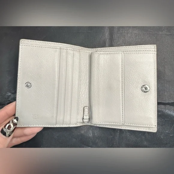 MCM Grey Bifold wallet with coin purse VISETOS ORIGINAL FLAP WALLET EUC - Picture 5 of 13